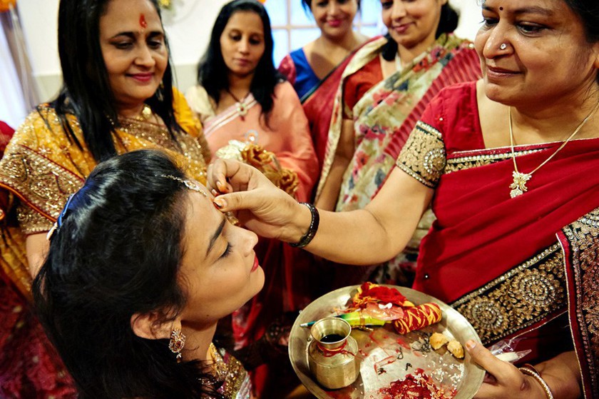 Прекрасные традиции индийской свадьбы. Очень красиво и вдохновляюще