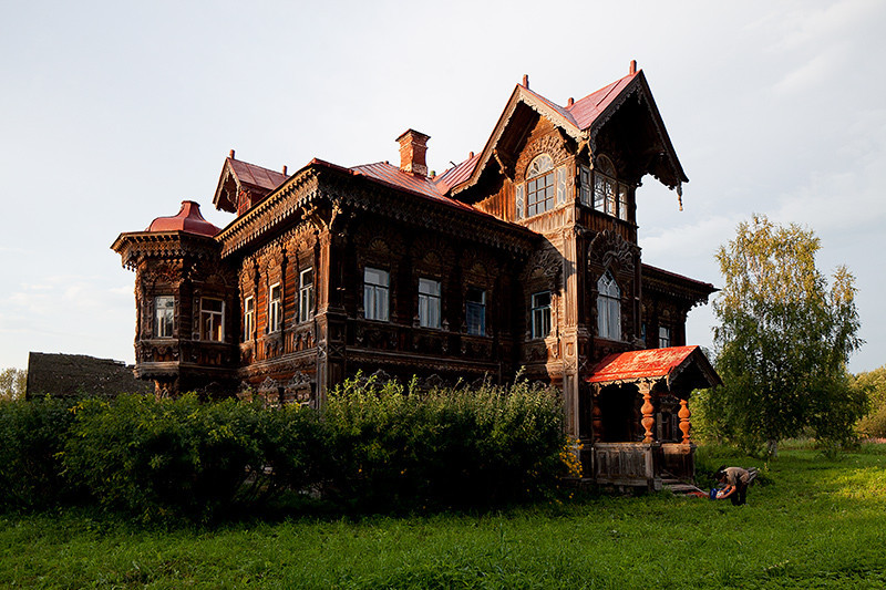 Два удивительных затерянных дома в Костромской области