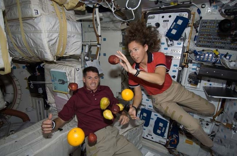 Типичный день на МКС: как развлекаются космонавты