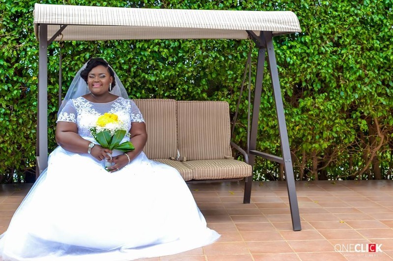 Всего одной фразой эта толстушка ответила всем, кто высмеивал ее свадебные фото