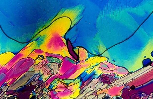 Ученые показали как выглядит алкоголь под микроскопом
