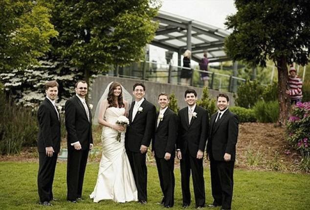 Глядя на эти фото радостно осознавать, что это не ваша свадьба..
