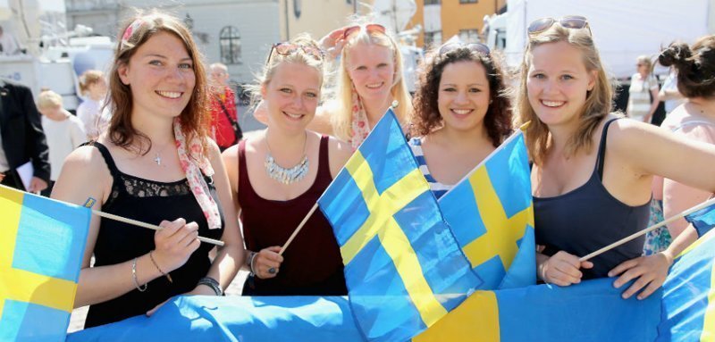 Интересным способом решили защитить своих женщин шведские законотворцы