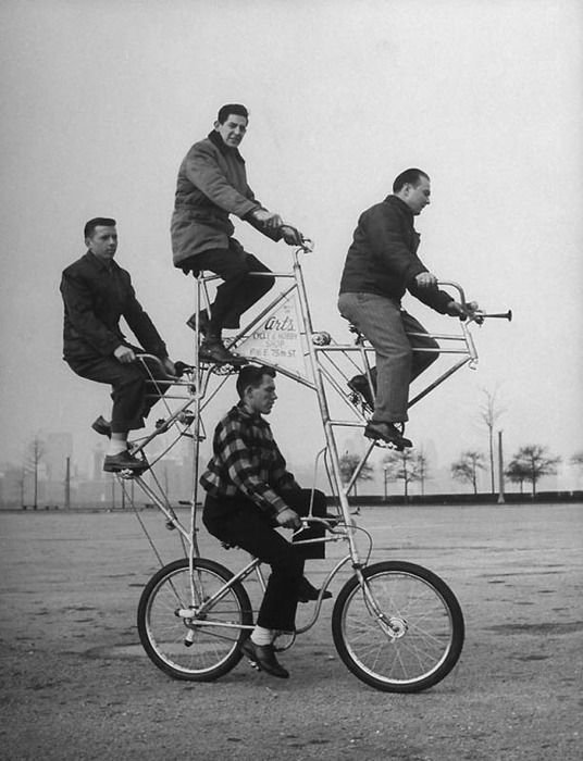 А они все продолжают изобретать велосипед...