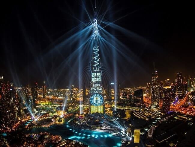 Такого светового шоу, как в Дубае, еще никто в мире не видел!