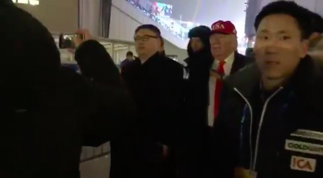 Кем Чен Ын продефилировал с Трампом перед болельщиками и станцевал