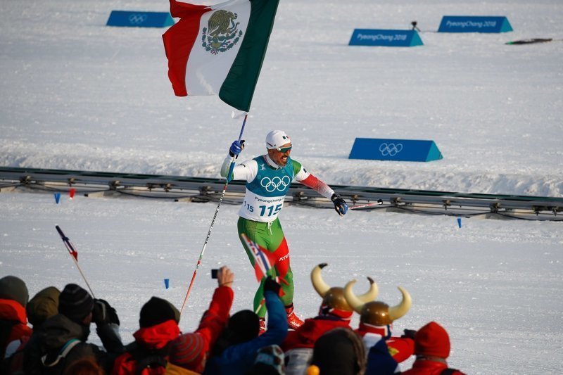 Мексиканский лыжник финишировал последним и сорвал овации соперников