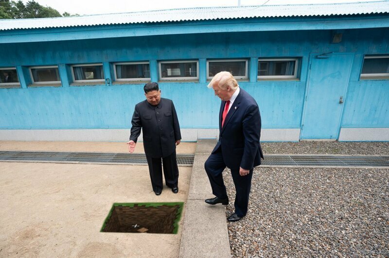 Недавняя встреча Трампа с Ким Чен Ыном обросла толстым слоем фотожаб