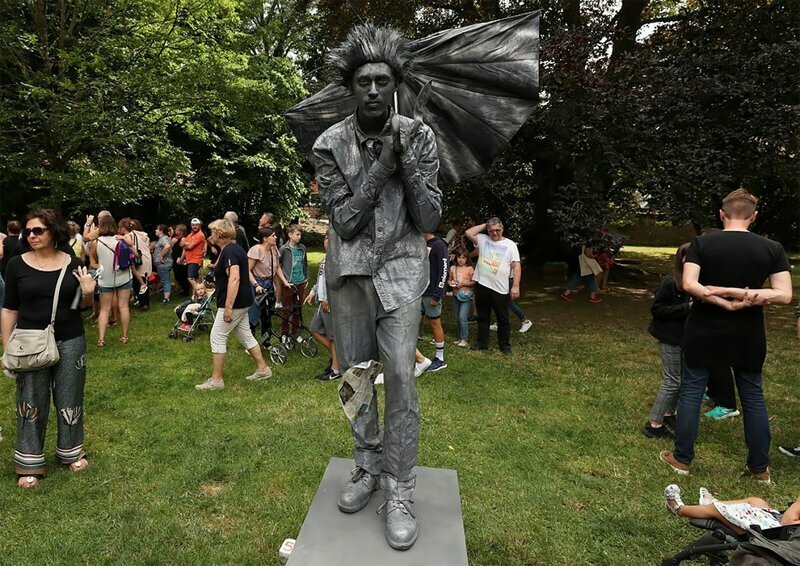 В Бельгии прошел захватывающий "Парад живых статуй"