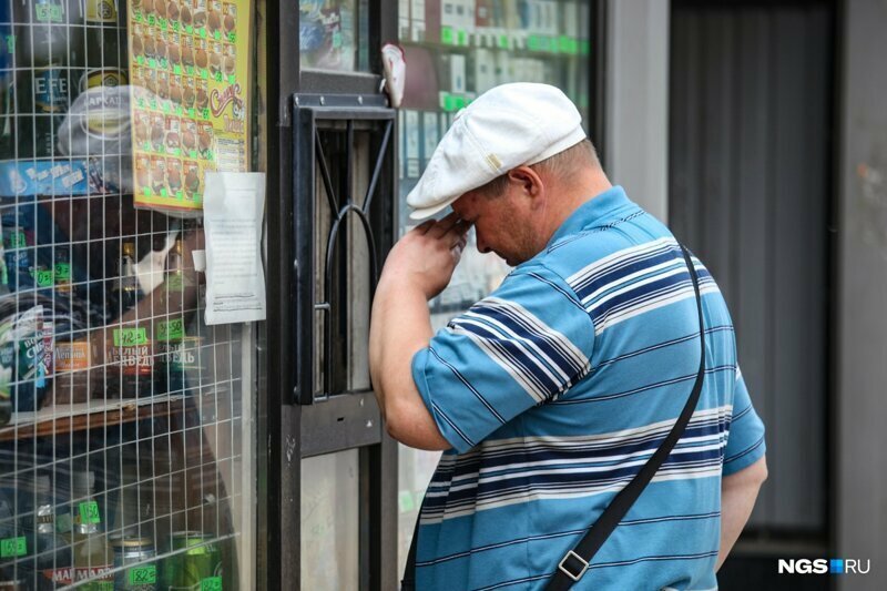 Лёгкие алкогольные напитки (пиво, коктейли) менее вредны, чем крепкий алкоголь