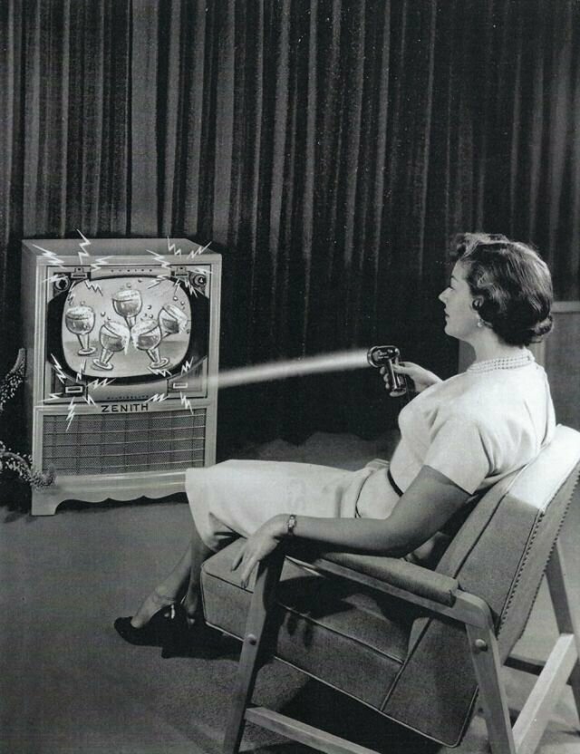 Пульт дистанционного управления для ТВ середины прошлого века