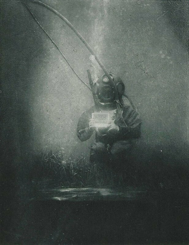 Первая подводная фотография, Франция, 1899.