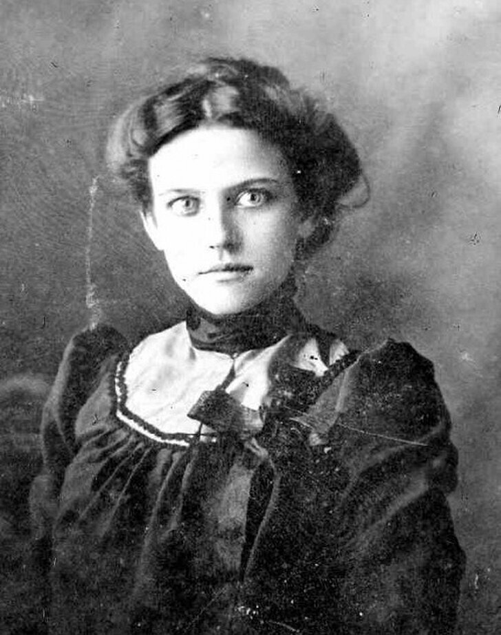 Женщина 1890-х