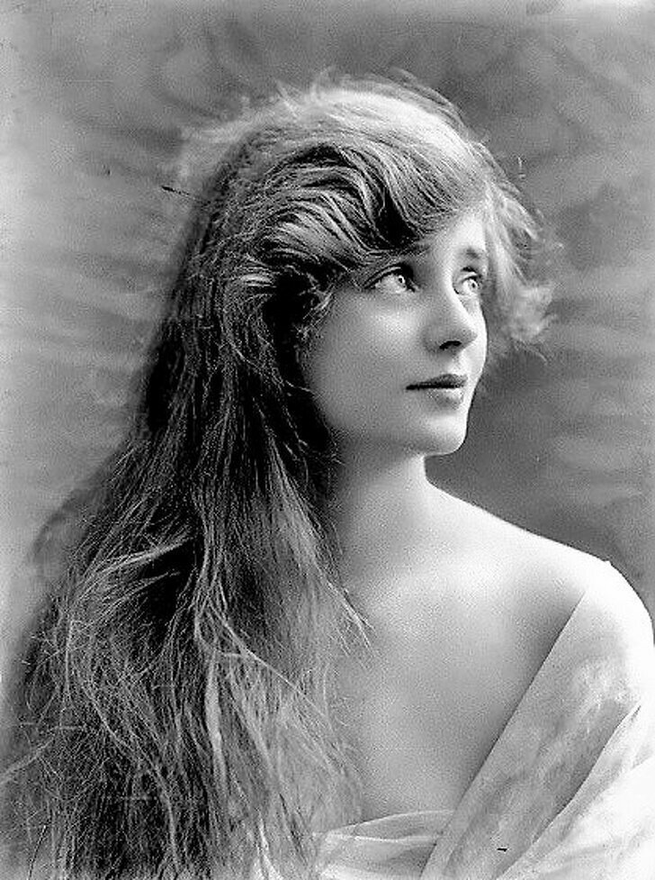 Британская актриса Эвелин Лей, 1917