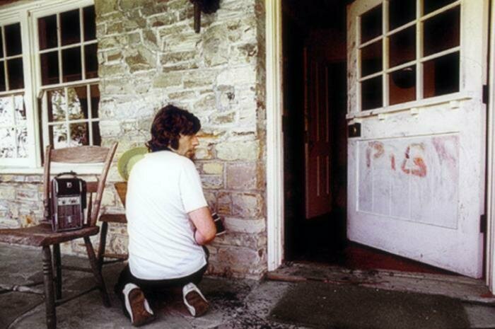 Роман Полански у своего дома после совершенного в нем массового убийства, 1969 год, Лос–Анджелес