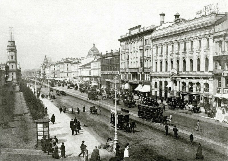 Невский проспект — главная улица Санкт-Петербурга. Россия. Фото Карла Буллы. 1903 г.