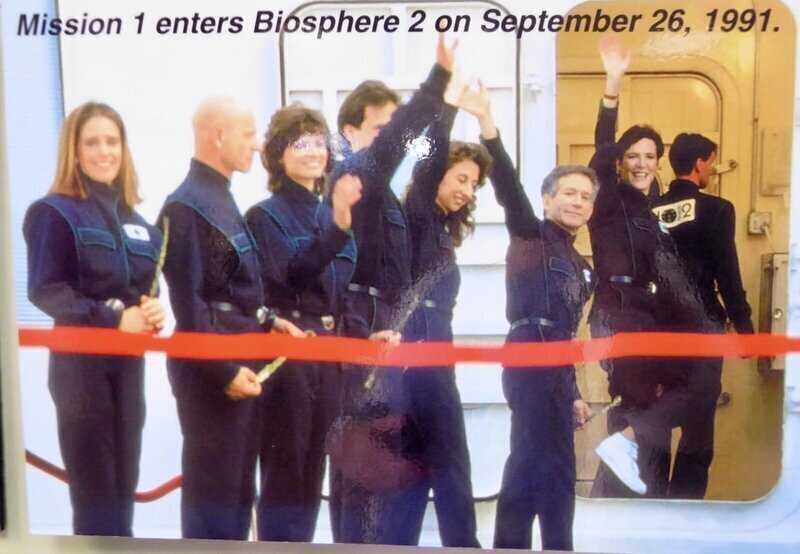 Проект "Биосфера-2": грандиозная самоизоляция XX века