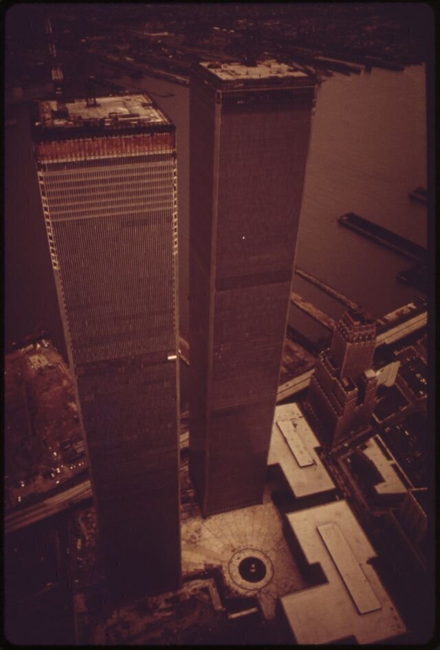 Как и когда на Манхэттене строились печально знаменитые башни-близнецы 