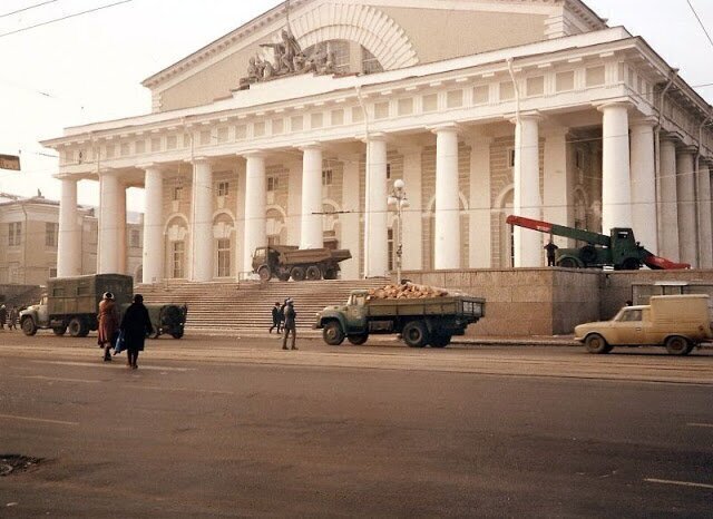 Советский Союз: зимние кадры эпохи диско