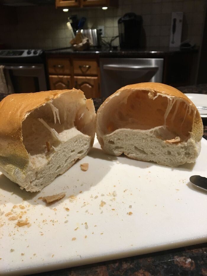 "Мечтал о вкусном хлебе из пекарни, получил вот это"