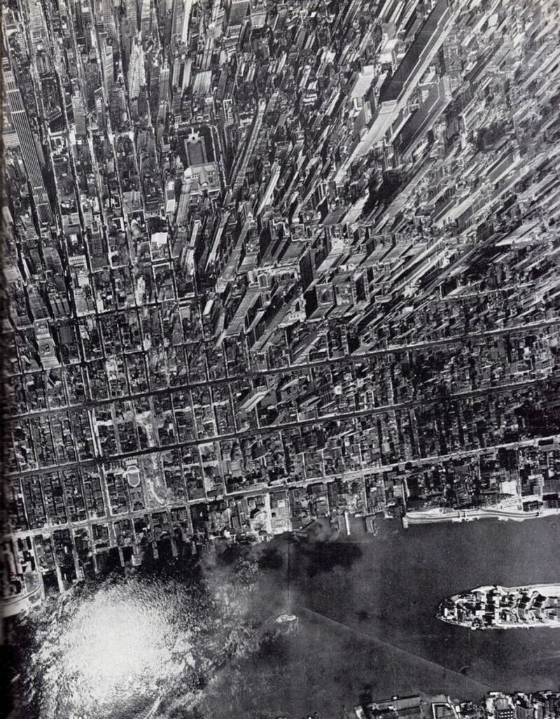 Вид сверху на Манхэттен, Нью-Йорк, США 1944 год