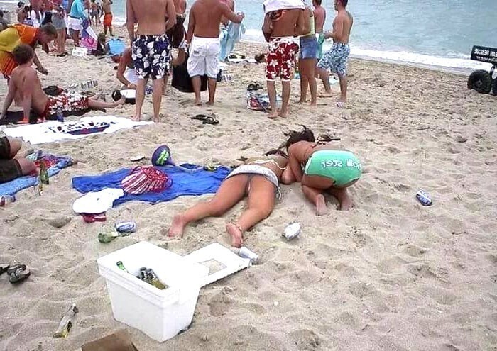 Что творили девушки на пляжах 