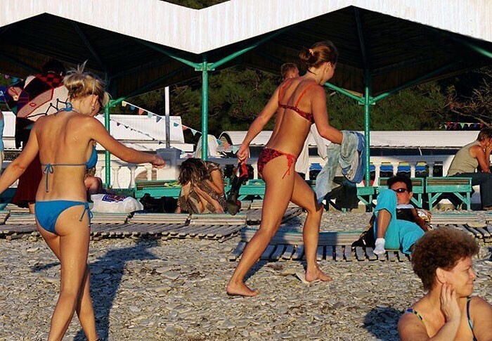 Что творили девушки на пляжах 