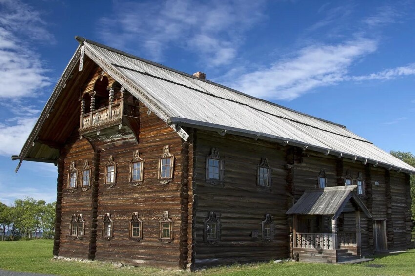 Бревенчатые многоэтажки у крестьян на Русском Севере