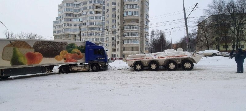 Если коротко о том, почему с Россией не нужно воевать. Здесь просто не проехать