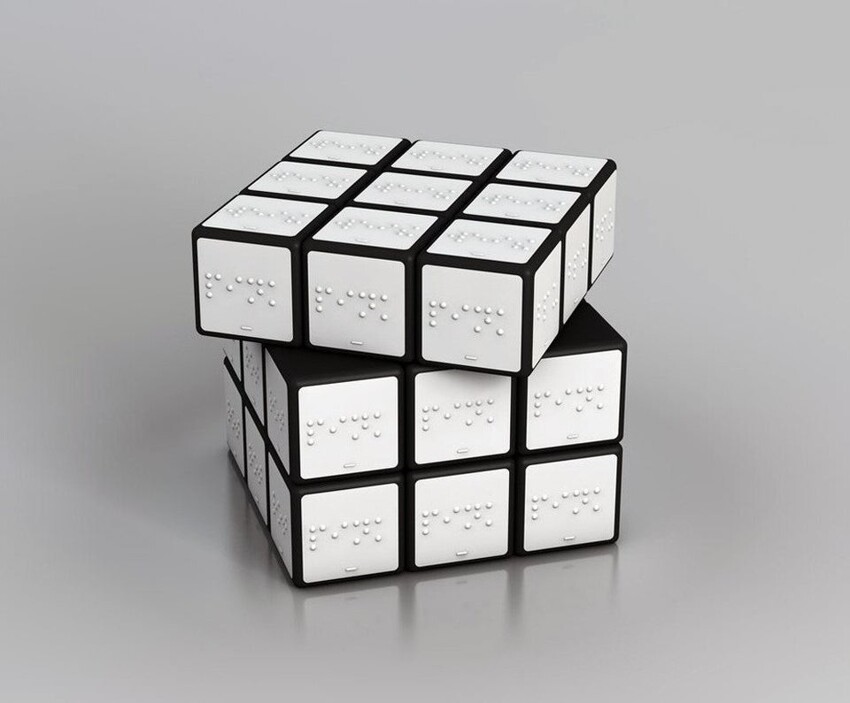 Кубик Рубика с шрифтом Брайля