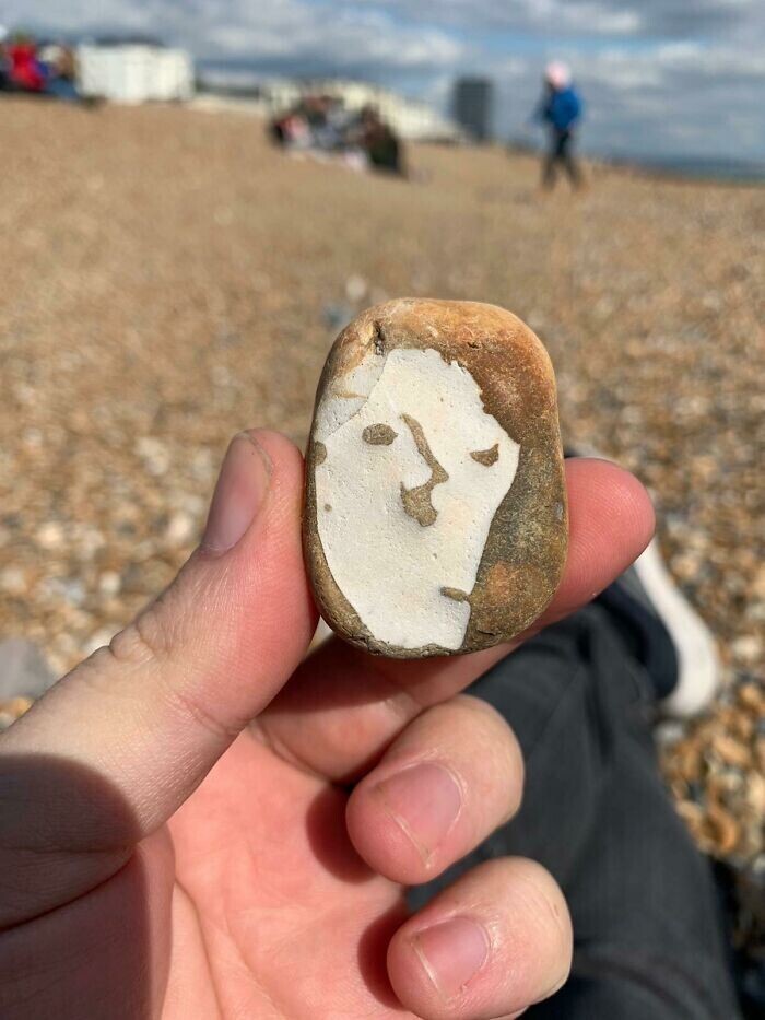 "Нашла камень, похожий на картину Пикассо"