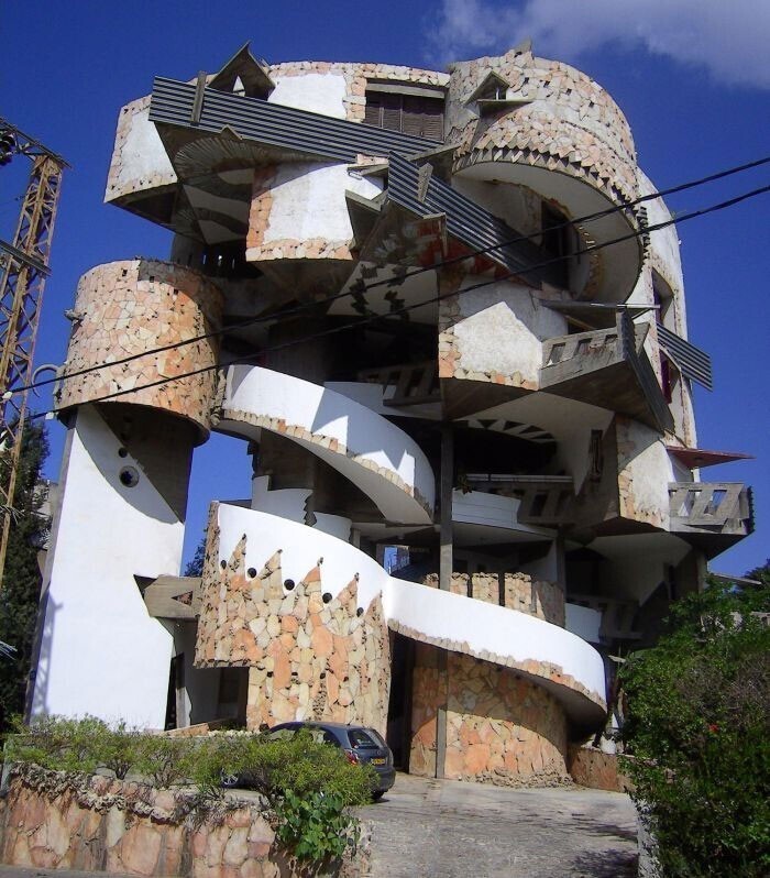 Спиральный домв Рамат Гане