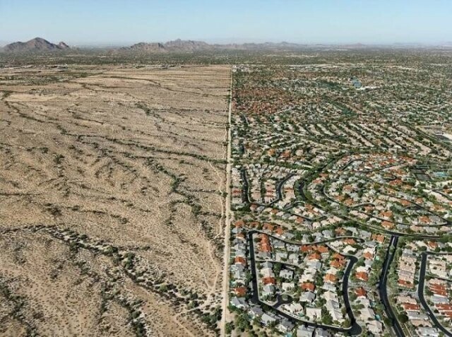 "Граница между Скоттсдейлом, Аризона, и индейской резервацией Солт Ривер"