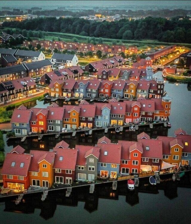 "Мой город - Гронинген, на севере Нидерландов. Это мой вид из окна"