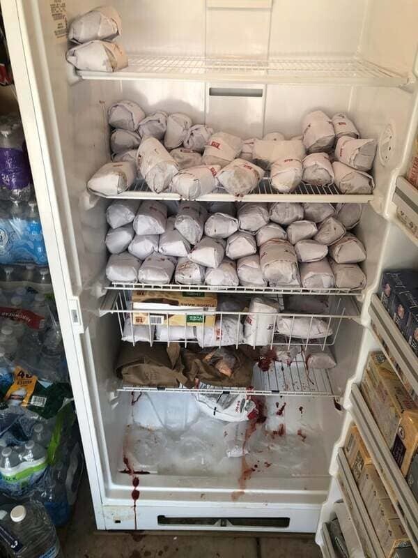 17. "2 дня назад у нас сломалась морозилка, а я не заметил, и все запасы мяса испортились"