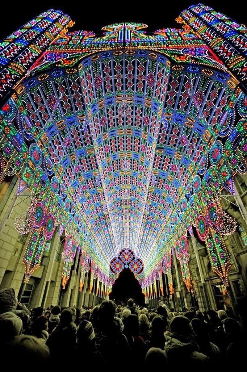 Кафедральный собор из 55.000 LED-лампочек