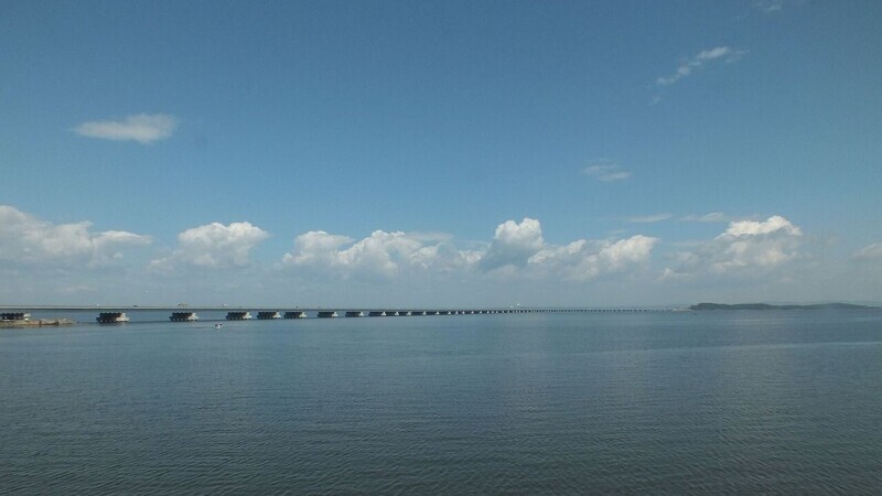5-ое место — мост через Амурский залив
