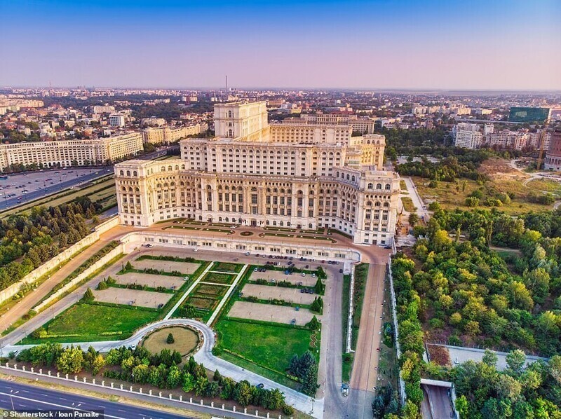 Дворец парламента, Бухарест, Румыния