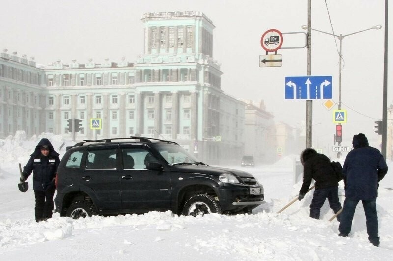 Норильск после снегопада