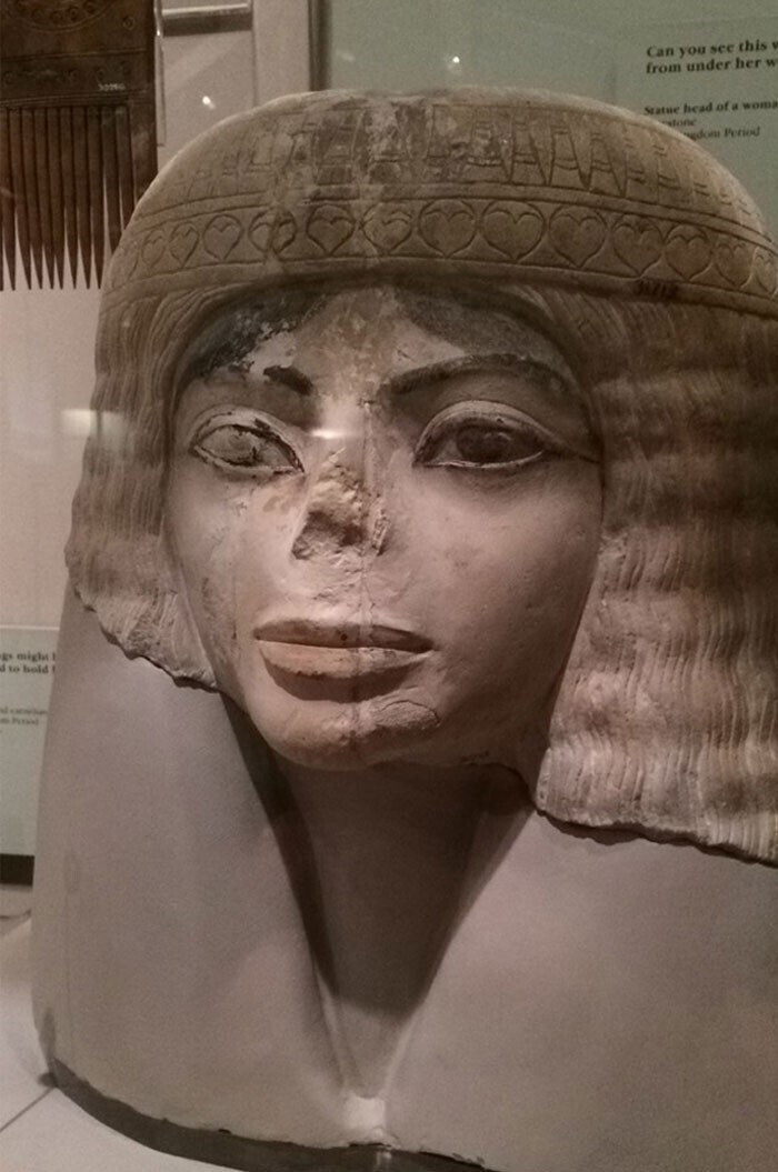 Ранняя статуя Майкла Джексона обнаружена в Археологическом музее Чикаго