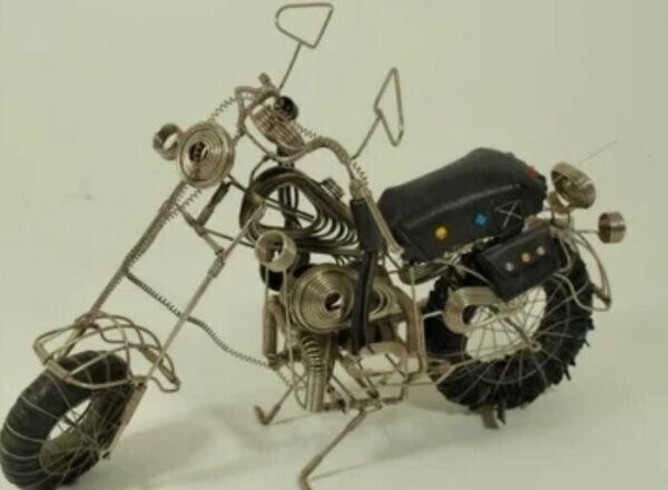 Мотоциклетная скульптура