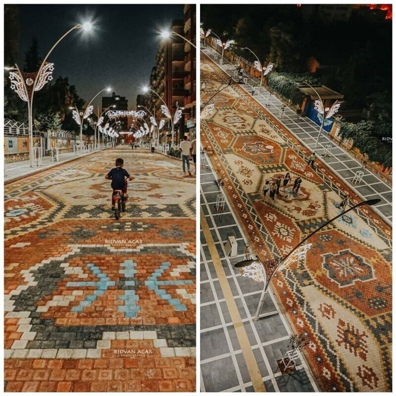 Улица с ковровой мозаикой, Турция