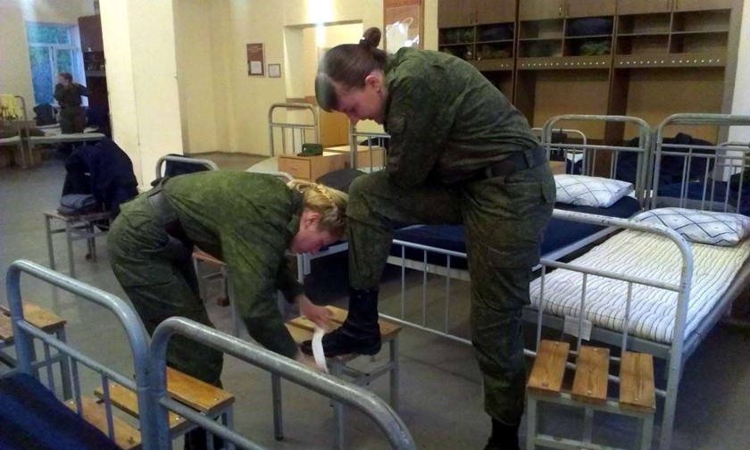 Девушки из Российской армии