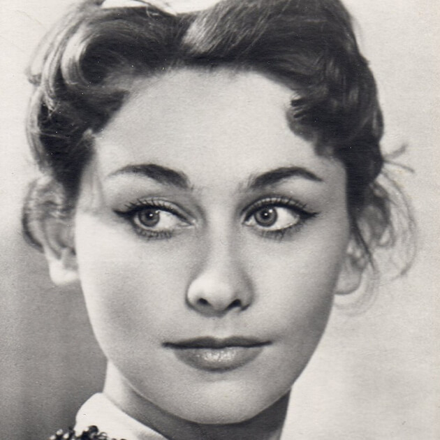 В них были влюблены все мальчишки СССР. 13 самых сексуальных актрис советского кино.