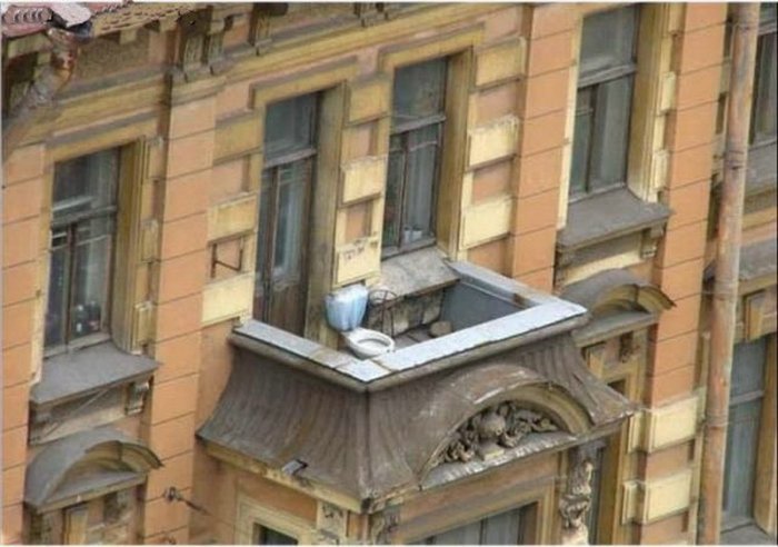 Да ну, на...! Или тайны российских балконов...(иногда 18+)
