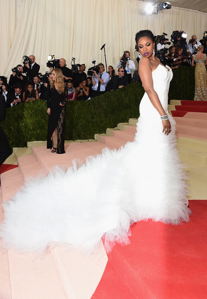 14 примеров невероятной бесвкусицы от звезд на церемонии Met Gala — 2016.