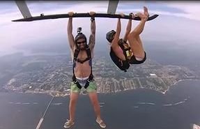 Вдохновляющие, смешные и шокирующие фото парашютистов!
