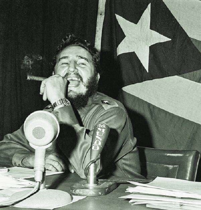 13 самых невероятных покушений на жизнь неуловимого Фиделя Кастро.