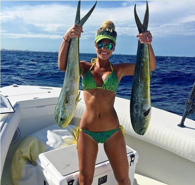 Мишель Клават, девушка обожающая рыбалку!