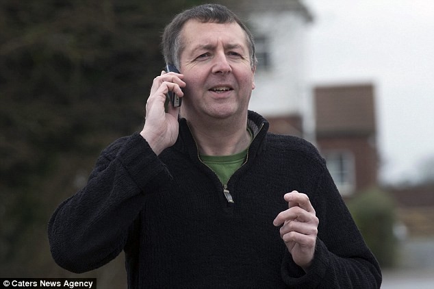 Самый живучий мобильник в Британии: бывший военный уже 17 лет использует телефон Nokia